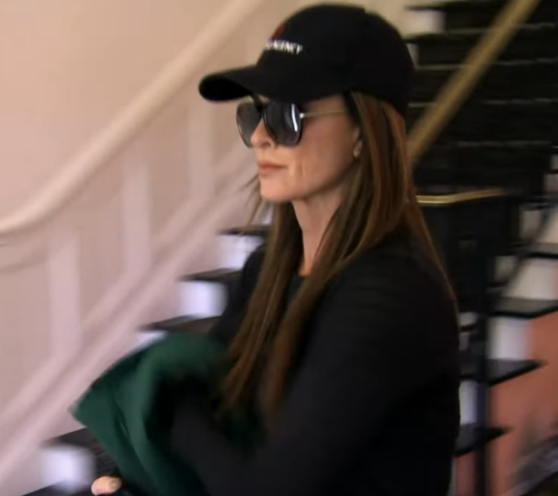 Kyle Richards' Black Aviator Sunglasses